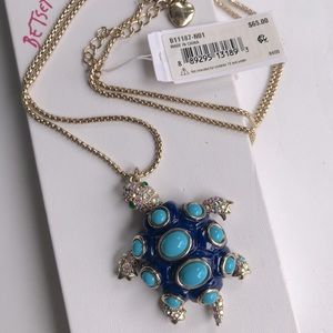 NWT Betsey Johnson Sea Turtle Pendant Long Necklace